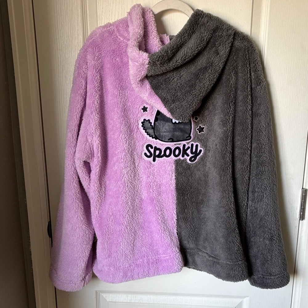 NWT Lush Fuzzy Hoodie - Gray and Purple - Picture 4 of 6